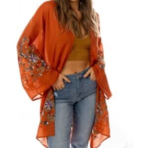 Thee Bird Nest Fun in Florals Kimono EUC